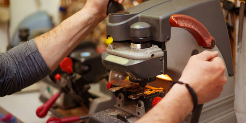 locksmith that makes keys - Verity Locksmith